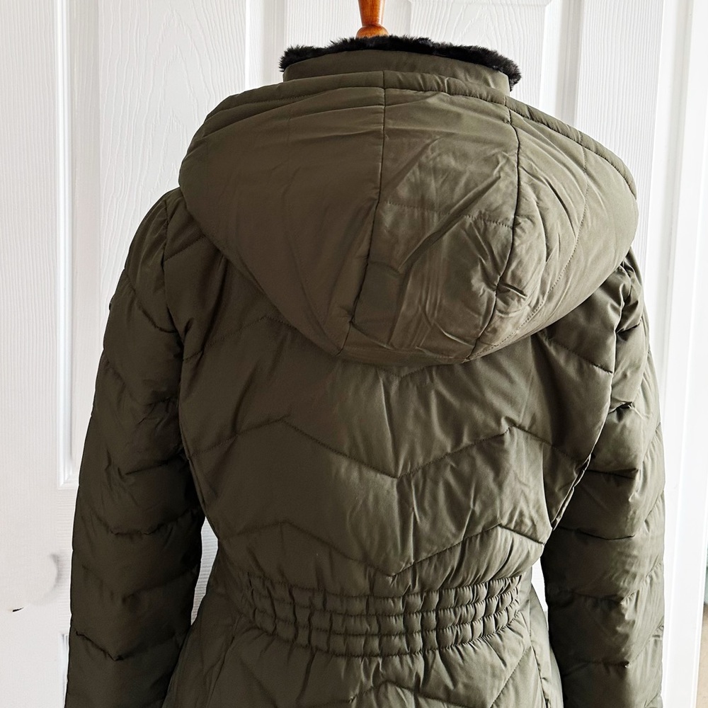 Andrew Mark Women's Olive Hooded Puffer Coat - Picture 3 of 7